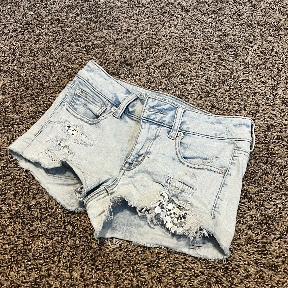 American Eagle light wash Jean shorts